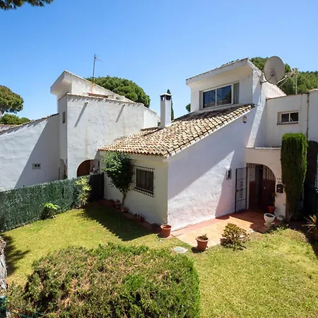 Casa Benamara Nyaraló *